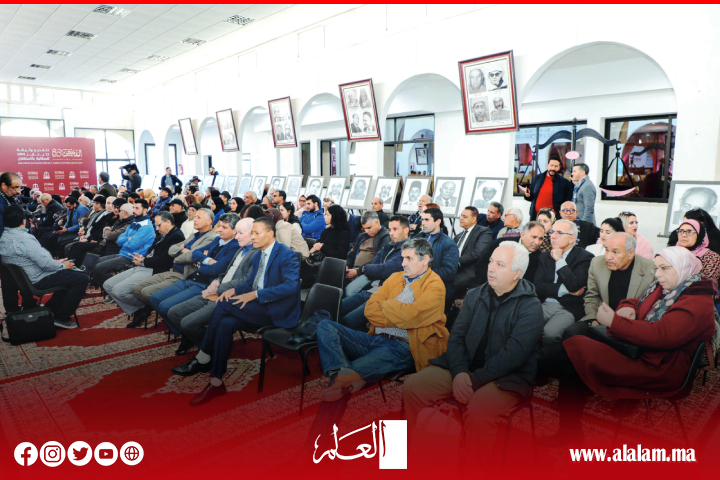الدكتور نزار بركة يترأس تجمعا خطابيا بمناسبة الذكرى 80 لتقديم وثيقة المطالبة بالاستقلال الدكتور نزار بركة يترأس تجمعا خطابيا بمناسبة الذكرى 80 لتقديم وثيقة المطالبة بالاستقلال