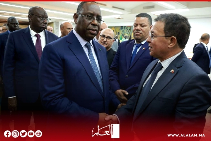 البوزيدي يحظى إلى جانب أعضاء وفد مغربي باستقبال من طرف الرئيس السنغالي