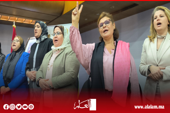 خديجة الزومي: منظمة المرأة غنية بالكفاءات النسائية القادرة على تحمل المسؤوليات داخل الحزب أو البرلمان أو المجالس المنتخبة.. خديجة الزومي: منظمة المرأة غنية بالكفاءات النسائية القادرة على تحمل المسؤوليات داخل الحزب أو البرلمان أو المجالس المنتخبة..