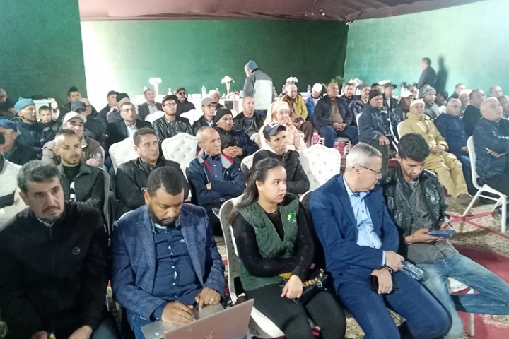 انطلاق الحملة التحسيسية والمواكبة الميدانية لفلاحي تاوريرت حول ترشيد استعمال المياه انطلاق الحملة التحسيسية والمواكبة الميدانية لفلاحي تاوريرت حول ترشيد استعمال المياه