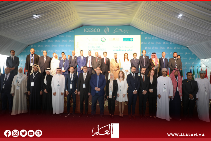 مسؤولون وباحثون يبرزون محورية التربية الإعلامية في تحصين المجتمعات مسؤولون وباحثون يبرزون محورية التربية الإعلامية في تحصين المجتمعات