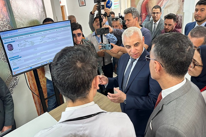أيت طالب يعطي انطلاقة خدمات 43 مركزا صحيا حضريا وقرويا بجهة الشرق أيت طالب يعطي انطلاقة خدمات 43 مركزا صحيا حضريا وقرويا بجهة الشرق