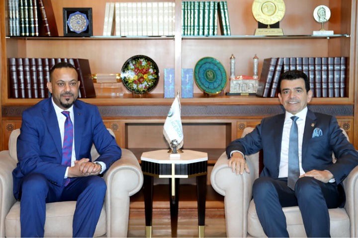 The Director General of ISESCO receives the Director General of the Libyan News Agency