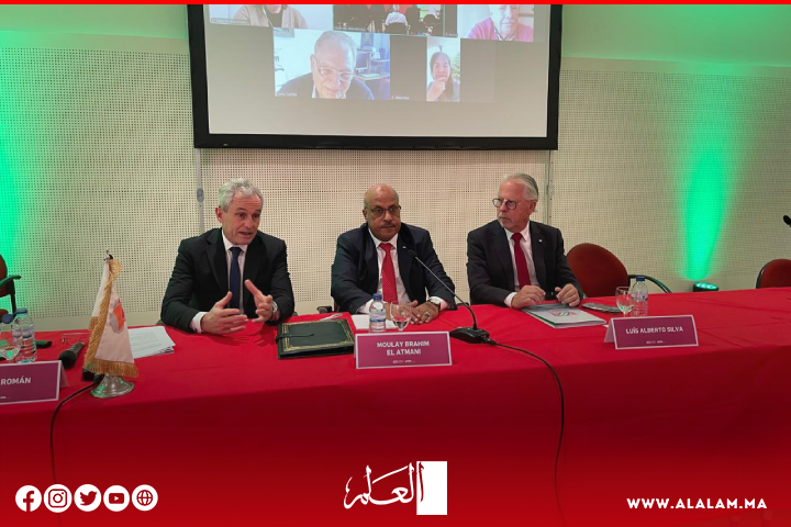 انتخاب مولاي إبراهيم العثماني رئيسا للاتحاد العالمي للتعاضد خلال الجمع العام السادس المنعقد بالبرتغال
