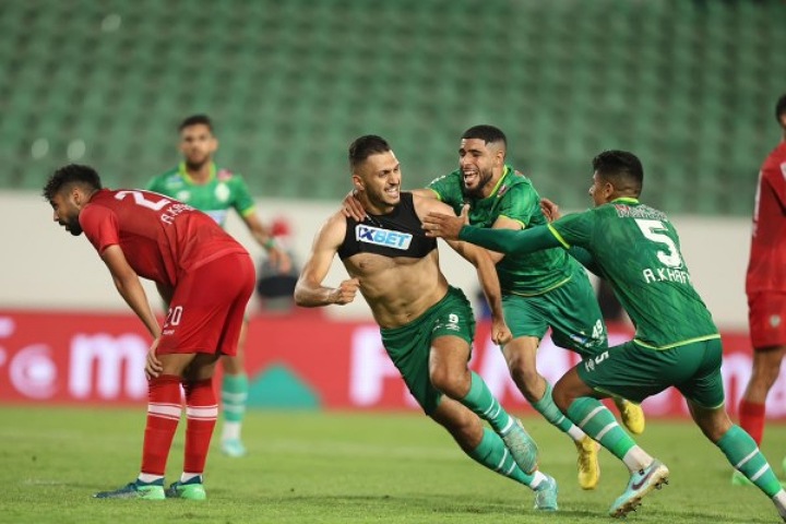 الرجاء يتجاوز مولودية وجدة ويضرب موعدا مع الجيش في نهائي كأس العرش الرجاء يتجاوز مولودية وجدة ويضرب موعدا مع الجيش في نهائي كأس العرش