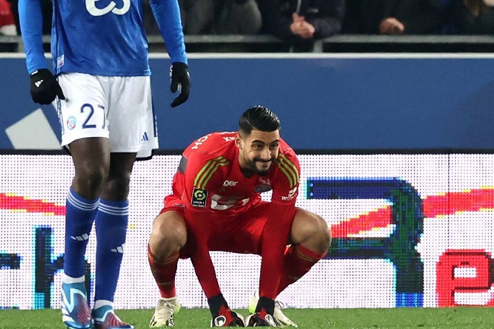 الإصابة تبعد بلعروش عن الأولمبي وبونو الاقتراح الأول لتعويضه.. الإصابة تبعد بلعروش عن الأولمبي وبونو الاقتراح الأول لتعويضه..
