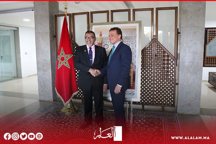 عبد الجليل يجري مباحثات مع وزراء دول آسيا في قطاع النقل واللوجستيك عبد الجليل يجري مباحثات مع وزراء دول آسيا في قطاع النقل واللوجستيك