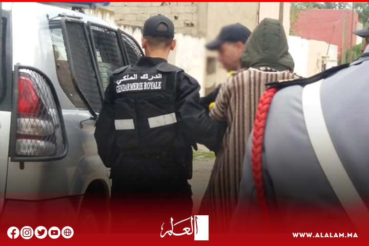 القبض على شخصين متورطين في تنظيم الهجرة السرية بسيدي إفني القبض على شخصين متورطين في تنظيم الهجرة السرية بسيدي إفني