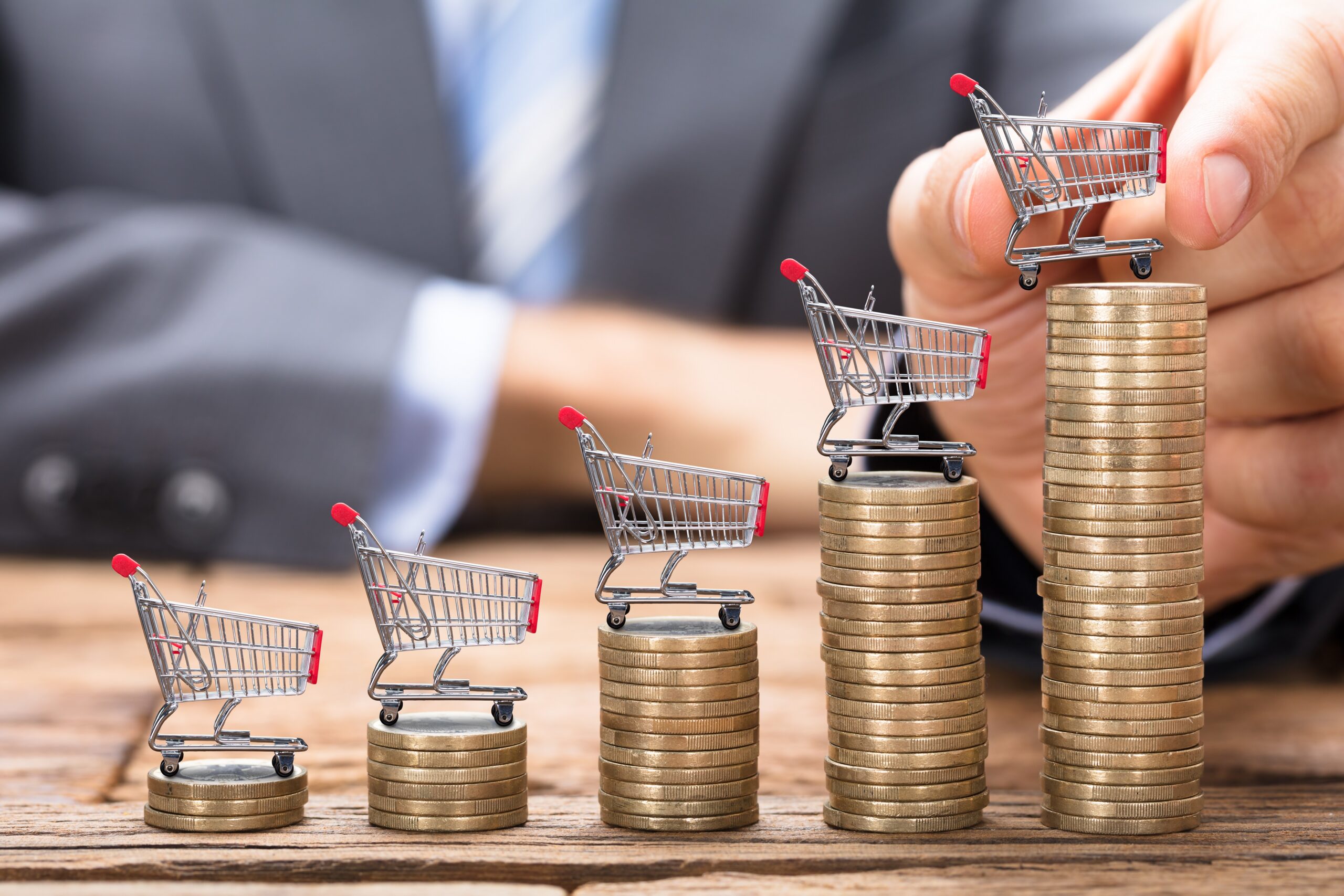ما أسباب عودة معدلات التضخم إلى الارتفاع؟