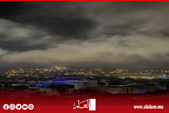 الحسيمة تتزين بمدخل رائع وبجمال شواطئها الجاذبة للسياحة في المنطقة الحسيمة تتزين بمدخل رائع وبجمال شواطئها الجاذبة للسياحة في المنطقة
