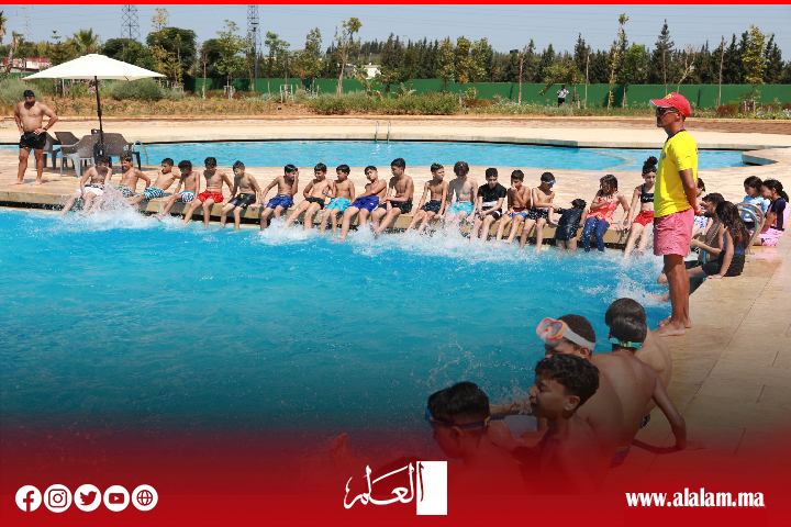 مؤسسة الحسن الثاني للمغاربة المقيمين بالخارج تنظم لقاءً لأبناء الجالية مع لاعبي المنتخب الوطني لكرة القدم مؤسسة الحسن الثاني للمغاربة المقيمين بالخارج تنظم لقاءً لأبناء الجالية مع لاعبي المنتخب الوطني لكرة القدم