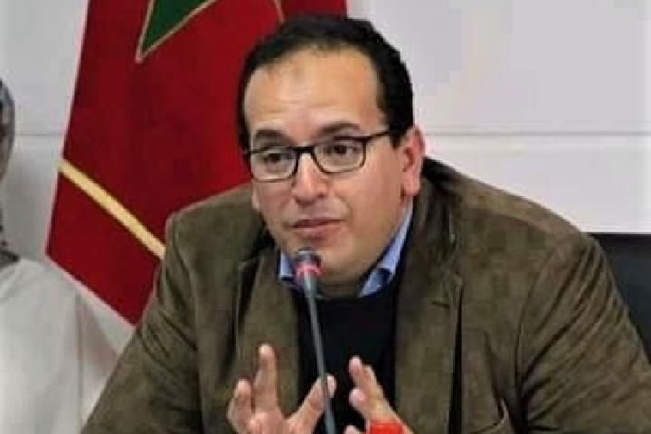 الدكتور محمد أبيهي أستاذ التعليم العالي بجامعة محمد الخامس بالرباط الدكتور محمد أبيهي أستاذ التعليم العالي بجامعة محمد الخامس بالرباط
