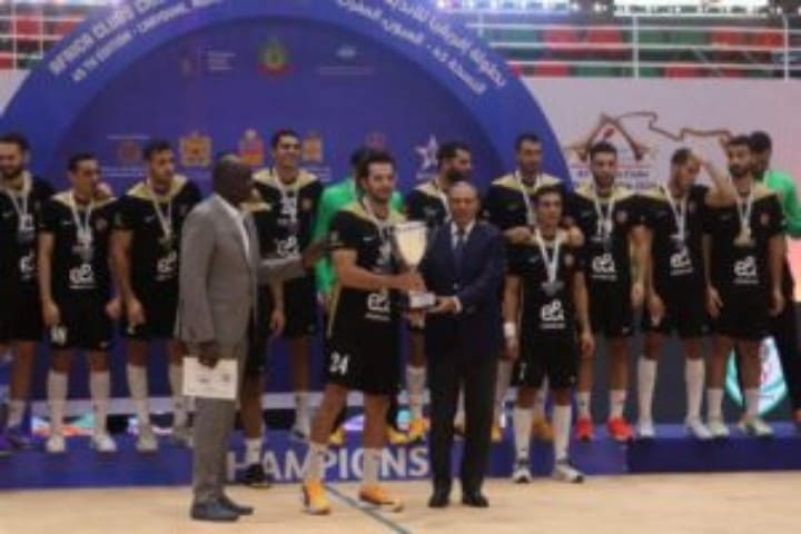 نادي الأهلي المصري يفوز على نادي فلاورز البنيني ويتوج بكأس إفريقيا للأندية البطلة لكرة اليد