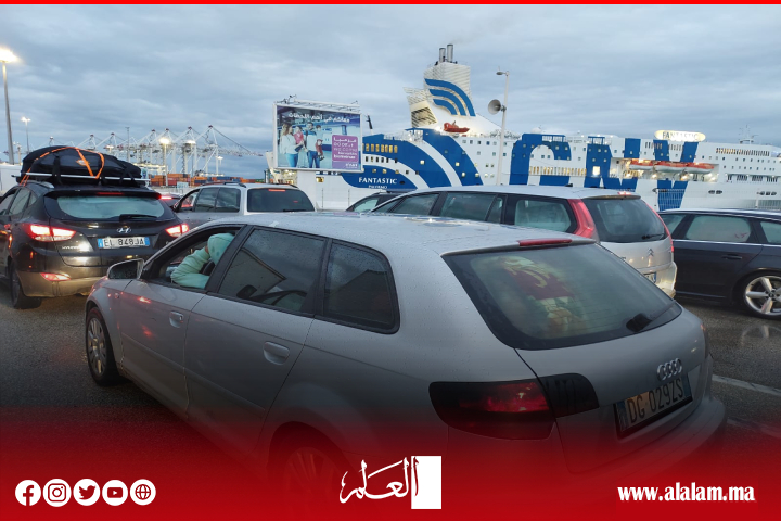 حصري.. ميناء طنجة المتوسط جحيم عبور مغاربة العالم تقيده أغلال الإنتظار حصري.. ميناء طنجة المتوسط جحيم عبور مغاربة العالم تقيده أغلال الإنتظار