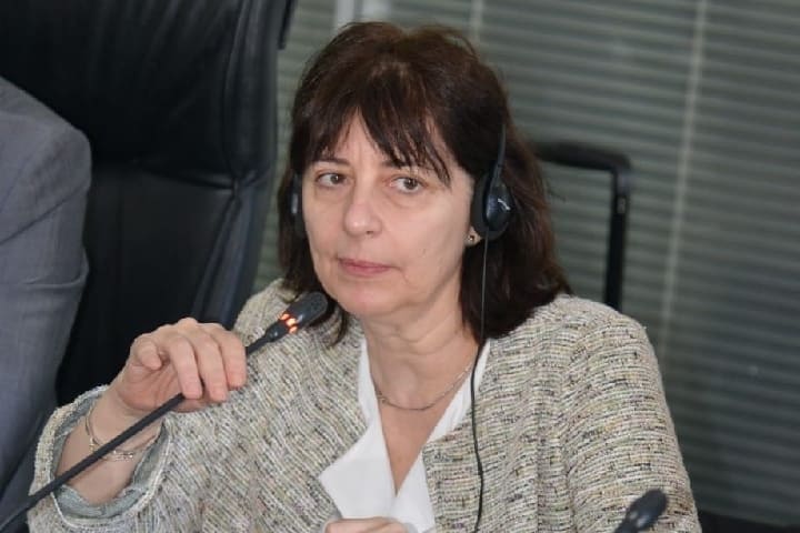 المغرب نحو تعزيز شراكات استيراد اللحوم الحمراء من إسبانيا لمواجهة الأزمة المغرب نحو تعزيز شراكات استيراد اللحوم الحمراء من إسبانيا لمواجهة الأزمة