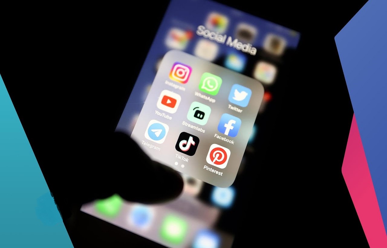 عطل مفاجئ يصيب منصات التواصل الاجتماعي  عطل مفاجئ يصيب منصات التواصل الاجتماعي