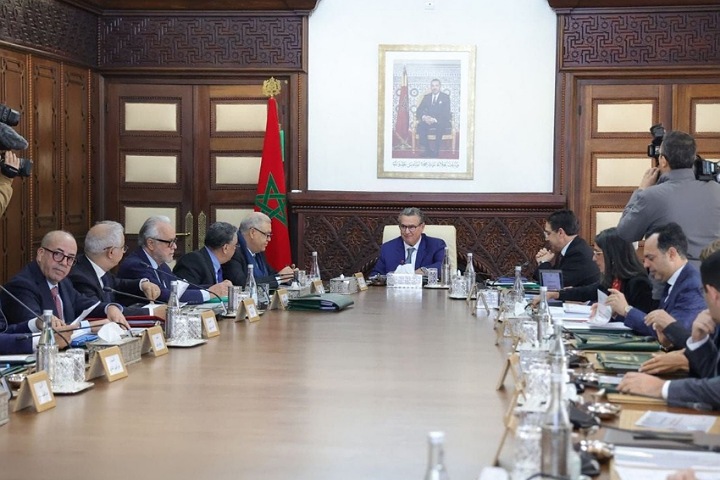 منها تحديد الحد الأدنى للأجور في القطاع الخاص.. مجلس الحكومة يصادق على مجموعة مشاريع مراسيم منها تحديد الحد الأدنى للأجور في القطاع الخاص.. مجلس الحكومة يصادق على مجموعة مشاريع مراسيم