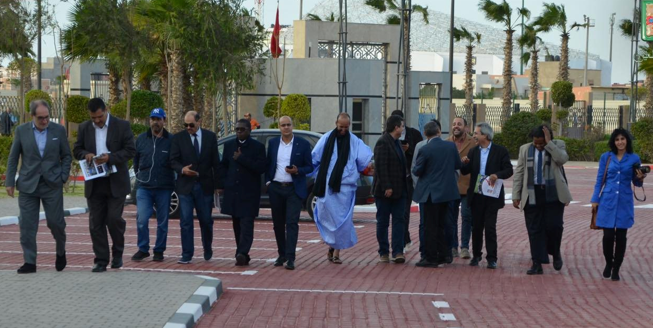 محمد رشيد يشيد بدور جماعة العيون والوفد الإعلامي ينبهر ببنياتها التحتية