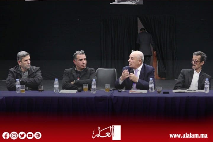 الخراز ضيف اللقاء الشهري للرابطة الوطنية للصحافيين الاستقلاليين الخراز ضيف اللقاء الشهري للرابطة الوطنية للصحافيين الاستقلاليين