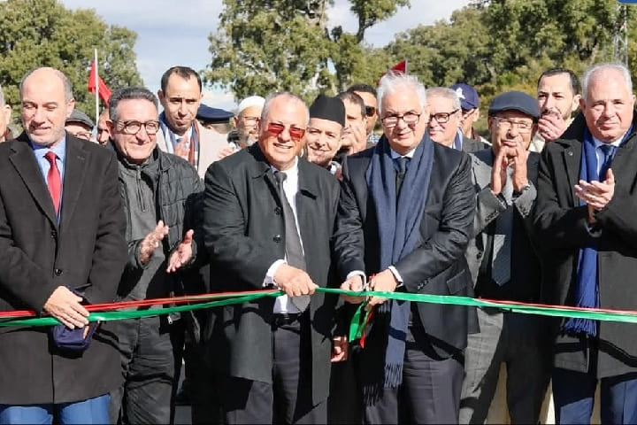 الوزير نزار بركة يطلق مشاريع تنموية استراتيجية بإقليم العرائش الوزير نزار بركة يطلق مشاريع تنموية استراتيجية بإقليم العرائش