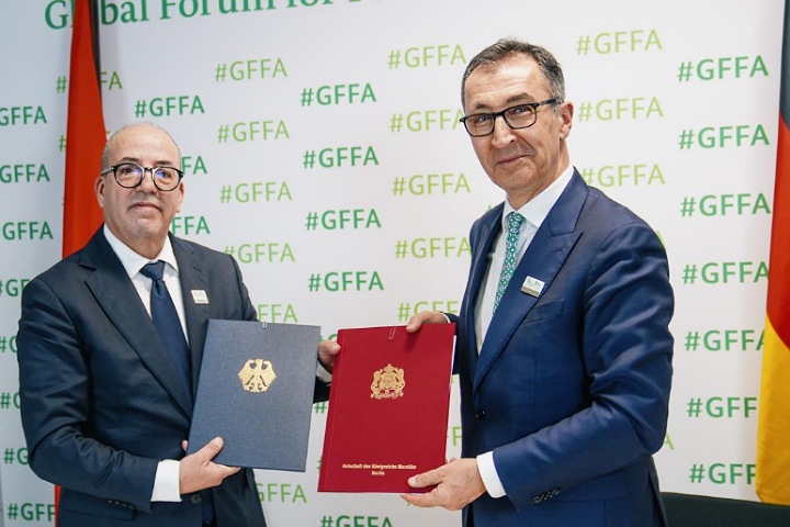 مسؤول ألماني يؤكد أن المغرب "شريك مهم" لألمانيا والاتحاد الأوروبي مسؤول ألماني يؤكد أن المغرب "شريك مهم" لألمانيا والاتحاد الأوروبي