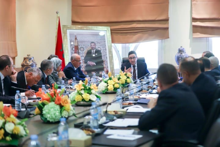 وزارة النقل واللوجيستيك تواصل الحوار مع مهنيي النقل الطرقي لتعزيز الإصلاحات القطاعية وزارة النقل واللوجيستيك تواصل الحوار مع مهنيي النقل الطرقي لتعزيز الإصلاحات القطاعية