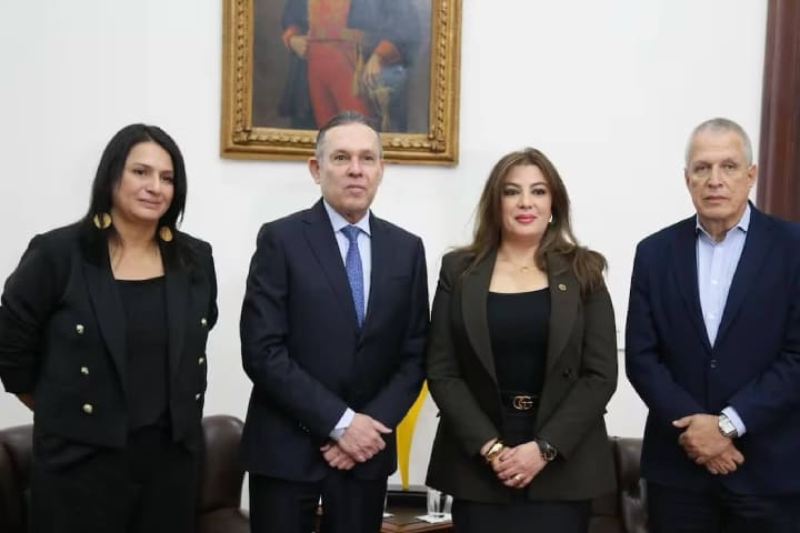 الكونغرس الكولومبي يجدد دعمه لوحدة المغرب الترابية الكونغرس الكولومبي يجدد دعمه لوحدة المغرب الترابية