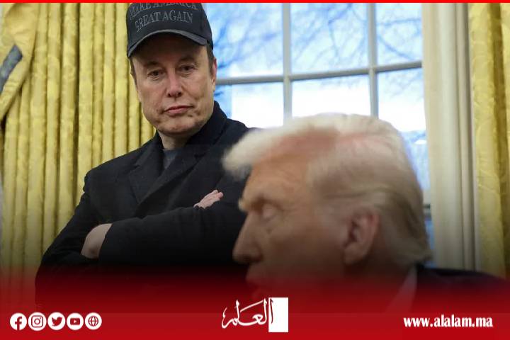 "ماسك" يطالب "ترامب" بإلغاء الرسوم الجمركية الشاملة "ماسك" يطالب "ترامب" بإلغاء الرسوم الجمركية الشاملة