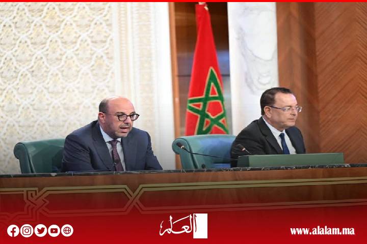 ولد الرشيد يفتتح أشغال الندوة الوطنية "البرلمان المغربي وقضية الصحراء المغربية" ولد الرشيد يفتتح أشغال الندوة الوطنية "البرلمان المغربي وقضية الصحراء المغربية"