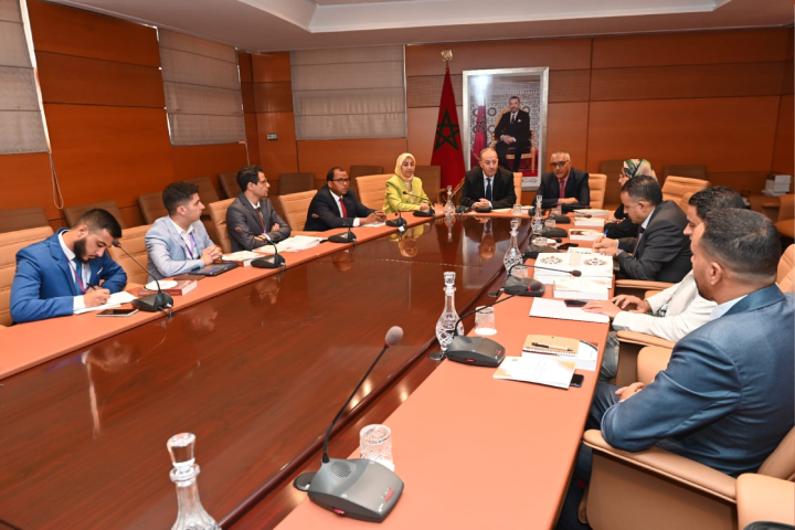 تفاصيل اللقاء التواصلي لنقابة المكتب الوطني للمطارات مع فريق الاتحاد العام للشغالين بمجلس المستشارين تفاصيل اللقاء التواصلي لنقابة المكتب الوطني للمطارات مع فريق الاتحاد العام للشغالين بمجلس المستشارين