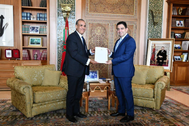 بوريطة يتسلم رسالة خطية موجهة إلى صاحب الجلالة من الرئيس المصري بوريطة يتسلم رسالة خطية موجهة إلى صاحب الجلالة من الرئيس المصري