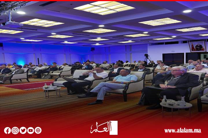 تطور طب الجراحة بالمغرب يؤكد عليه البرفسور المهدي الصوفي تطور طب الجراحة بالمغرب يؤكد عليه البرفسور المهدي الصوفي