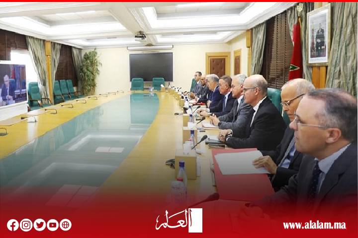 اجتماع وزراء ومسؤولون بوزارة الداخلية حول عملية إعادة تكوين القطيع الوطني للماشية