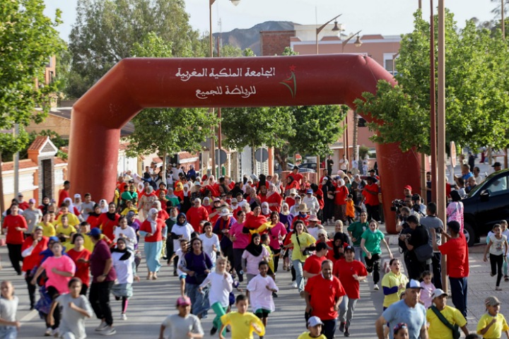 إقليم جرادة يعيش نهاية أسبوع حافلة على إيقاع قافلة الرياضة للجميع