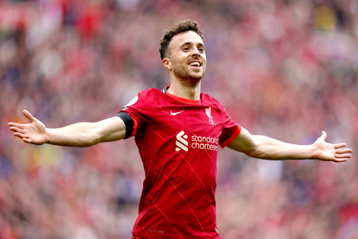 وفاة نجم ليفربول ومنتخب البرتغال في حادث مأساوي
