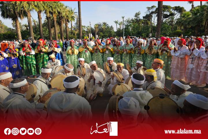 الزيّ والرقص والإيقاع.. مهرجان مراكش للفنون الشعبية يروي حكاية الانتماء