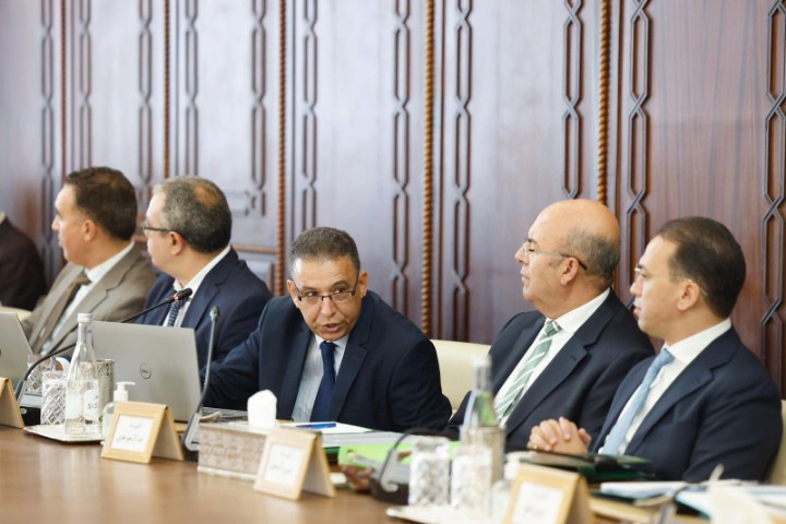 "أخنوش" يترأس اجتماع اللجنة البين وزارية المكلفة ببرنامج إعادة البناء والتأهيل العام للمناطق المتضررة من زلزال الحوز "أخنوش" يترأس اجتماع اللجنة البين وزارية المكلفة ببرنامج إعادة البناء والتأهيل العام للمناطق المتضررة من زلزال الحوز