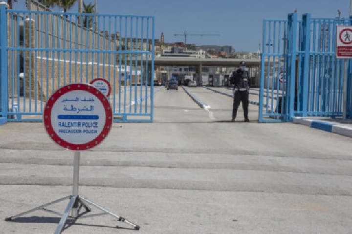 المصالح التجارية الجمركية بسبتة و مليلية المحتلتين في صلب مواجهة مغربية إسبانية جديدة