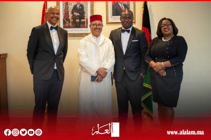 حصري.. سفارة المغرب في مالاوي ترحّب بدعم حزب جاكوب زوما لسيادة المغرب على الصحراء حصري.. سفارة المغرب في مالاوي ترحّب بدعم حزب جاكوب زوما لسيادة المغرب على الصحراء