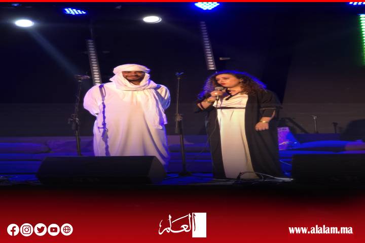 جمعية "كوناكتيف" بالدار البيضاء تحيي أمسية "رجال الصحراء" بحضور  300 شخص