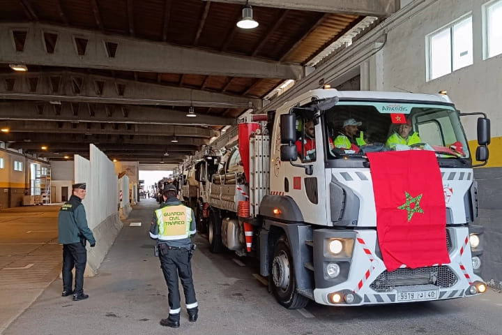 ‬كيف‭ ‬ينوب‭ ‬المغرب‭ ‬عن‭ ‬العالم‭ ‬الإسلامي‭ ‬في‭ ‬تقديم‭ ‬المساعدات‭ ‬الإنسانية‭  ‬العاجلة‭ ‬لغزة‭ ‬؟