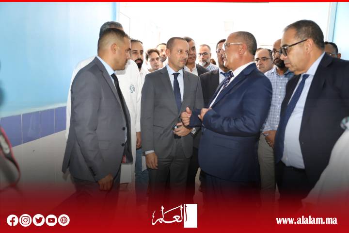 وزير الصحة يتفقد مشروع بناء المركز الاستشفائي الجامعي بالعيون ويطلع على سير عمل مؤسسات صحية قائمة ومشاريع جارية بجهة العيون الساقية الحمراء وزير الصحة يتفقد مشروع بناء المركز الاستشفائي الجامعي بالعيون ويطلع على سير عمل مؤسسات صحية قائمة ومشاريع جارية بجهة العيون الساقية الحمراء