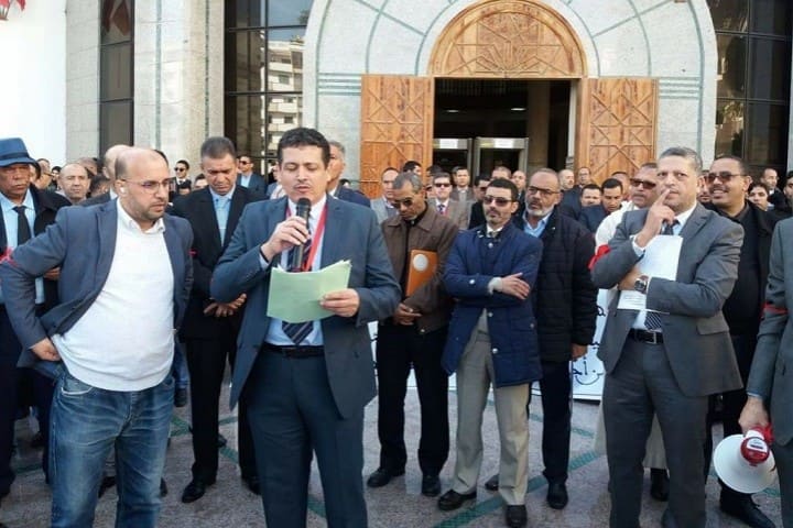 المغرب يطلق قانون 46.21: نقلة نوعية في تنظيم مهنة المفوضين القضائيين المغرب يطلق قانون 46.21: نقلة نوعية في تنظيم مهنة المفوضين القضائيين