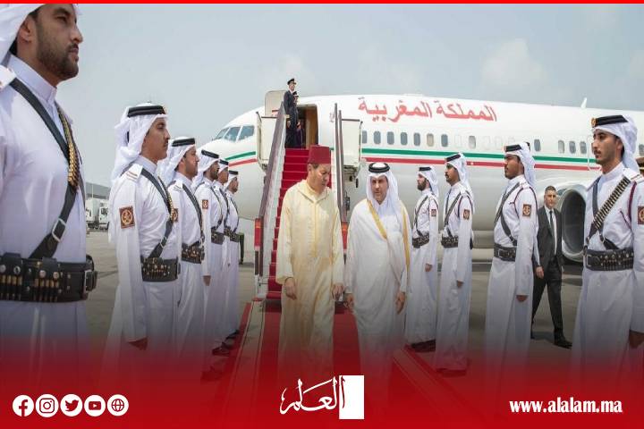 سمو الأمير مولاي رشيد يحل بالدوحة لتمثيل الملك في القمة العربية الإسلامية الطارئة سمو الأمير مولاي رشيد يحل بالدوحة لتمثيل الملك في القمة العربية الإسلامية الطارئة