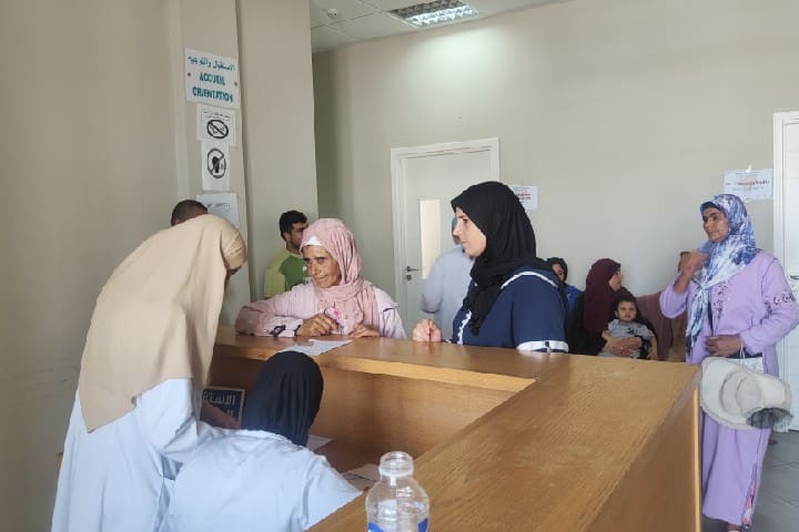 أمان 33 :القافلة الطبية السادسة بالقصر الكبير حصيلة إيجابية تلامس احتياجات السكان