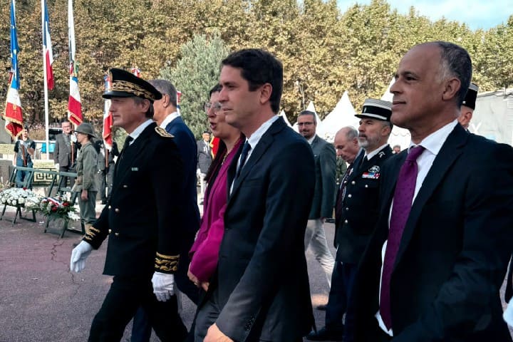 القنصلية المغربية بباستيا تشارك في احتفالية الذكرى 82 لتحرير كورسيكا