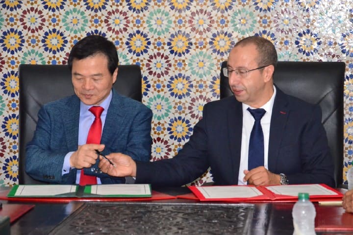 توقيع اتفاقية بين الجامعة الملكية المغربية والاتحاد الكوري للتايكواندو