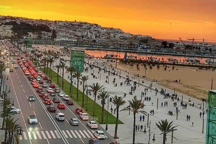 طنجة تتربع على عرش السياحة بالمغرب سنة 2025..