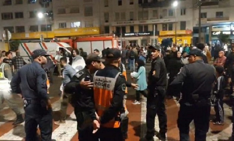 أمن البيضاء يتفاعل مع واقعة تعنيف شرطي من طرف جانحين