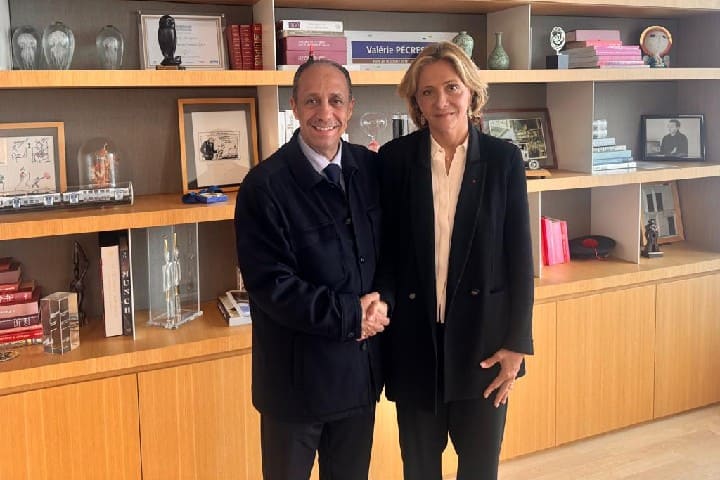 زيدوح يجري لقاء مع رئيسة جهة "إيل دو فرانس"